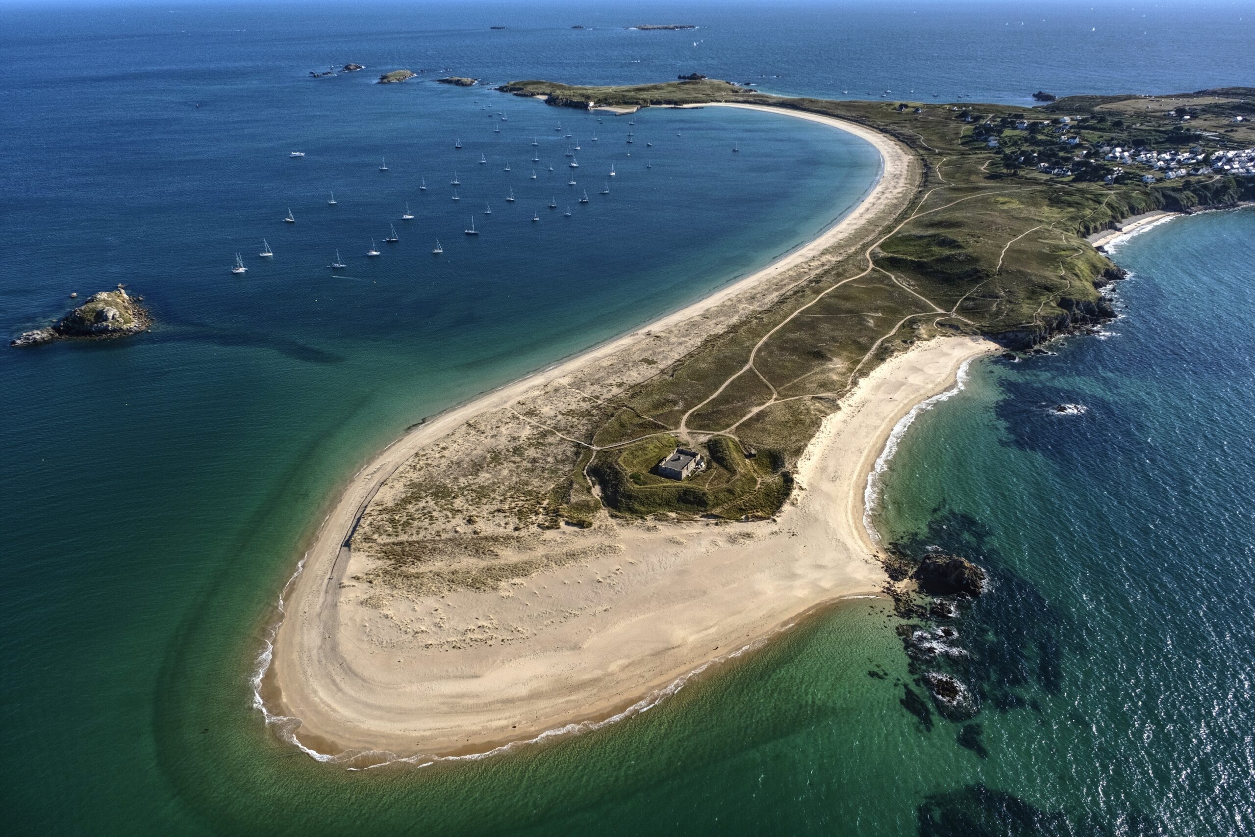 tour de l'ile de houat a pied